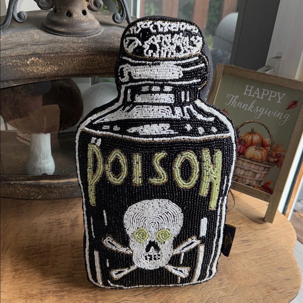 Beaded poison bottle skeleton, pillow/Halloween NWOT
